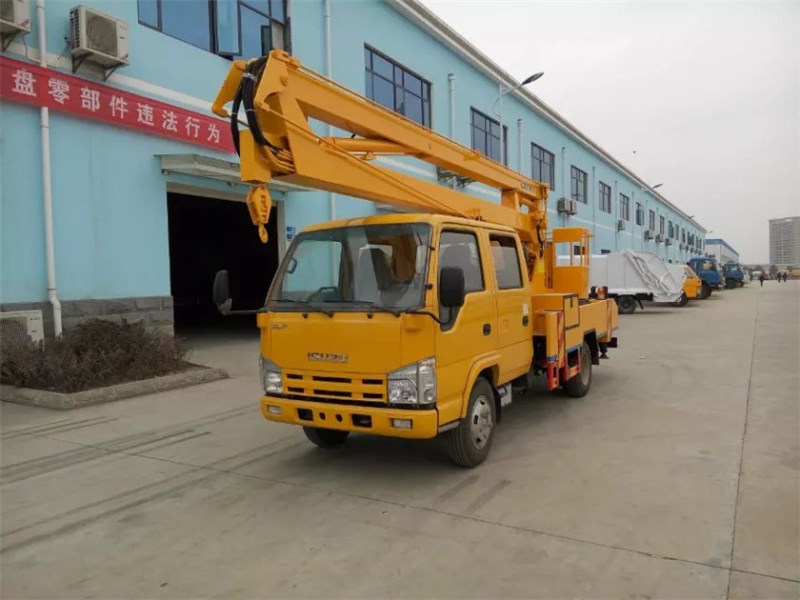 五十鈴高空作業(yè)車左前方圖